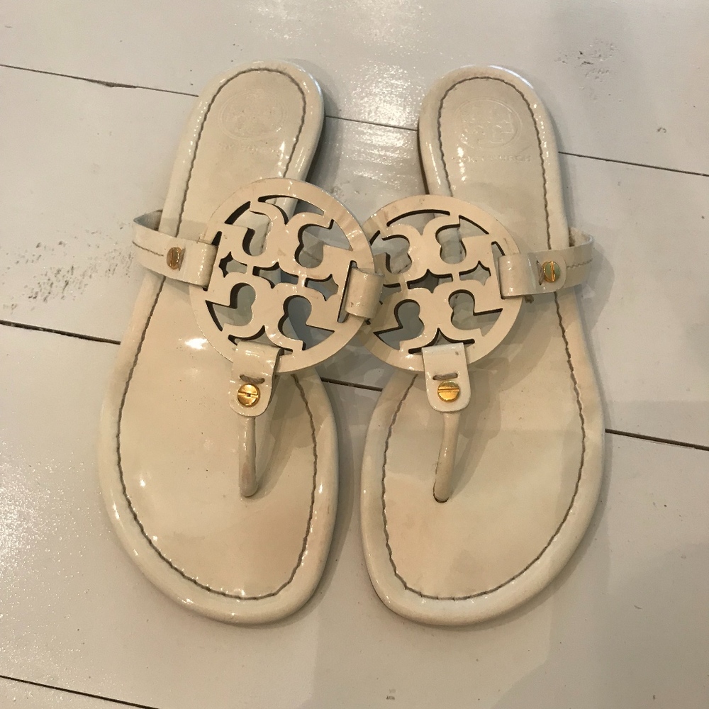 Tory Burch Miller sandals in White patent size 7